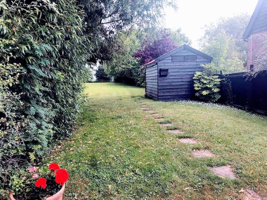 Stunning Barn Conversion Ideal For Large Families Bildeston Exterior foto