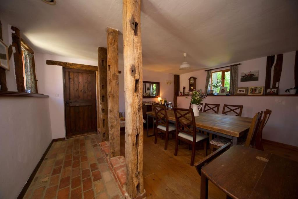 Stunning Barn Conversion Ideal For Large Families Bildeston Exterior foto